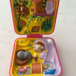 Vintage Bluebird Polly Pocket Wild Zoo World Pink Compact w/Figures 1989